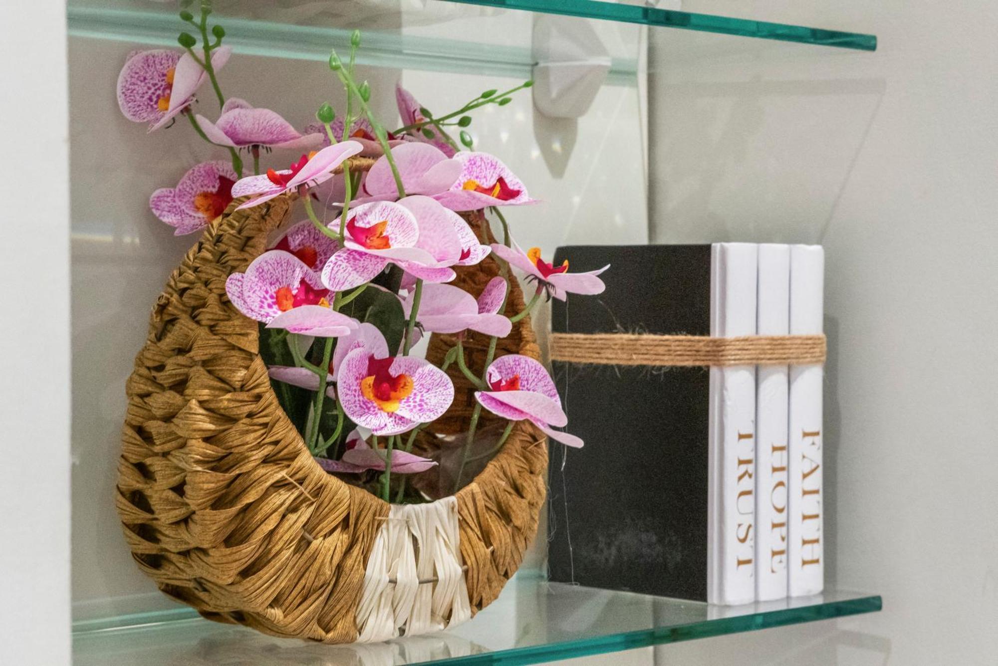 Chic 2 Bed Maisonette In Mayfair 32a Лондон