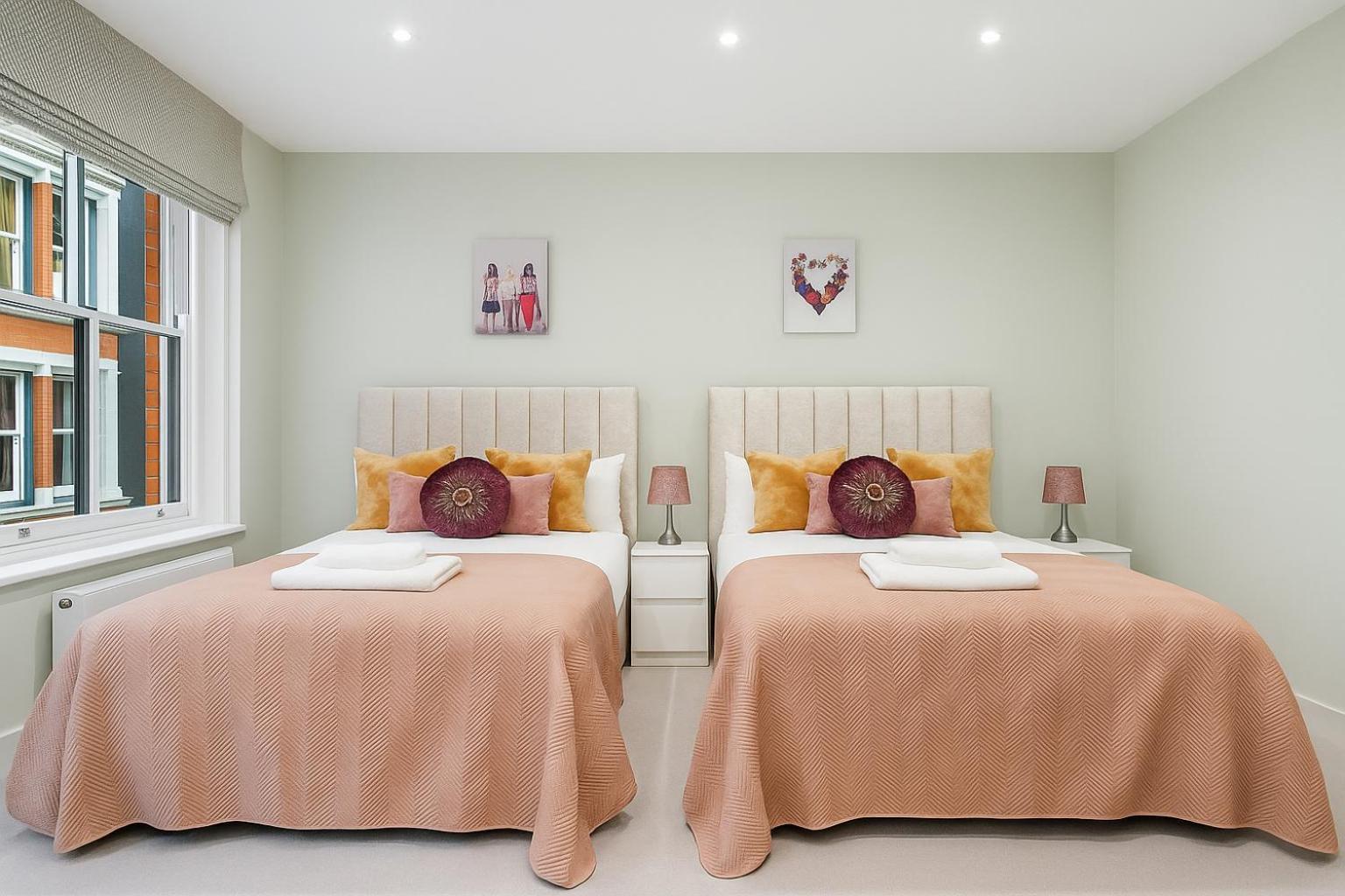 Chic 2 Bed Maisonette In Mayfair 32a Апартаменты *
